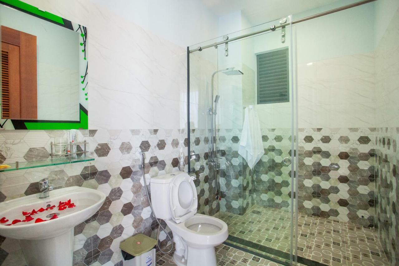Khach San Hoang Long Hotell Nha Trang Exteriör bild